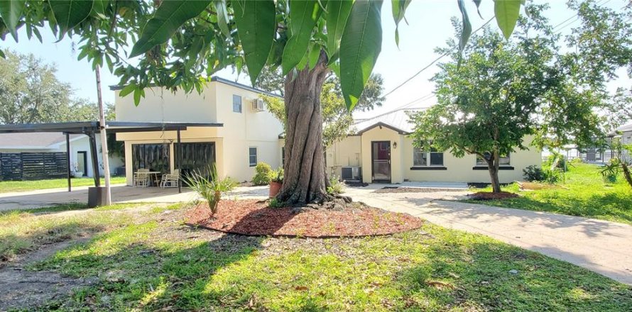 Villa ou maison à Winter Haven, Floride 2 chambres, 74.32 m2 № 1856040