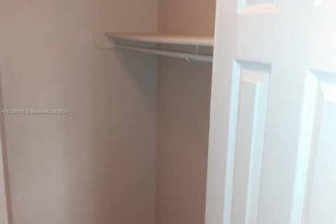 Condominio en venta en Miami, Florida, 2 dormitorios, 96.25 m2 № 1863430 - foto 4