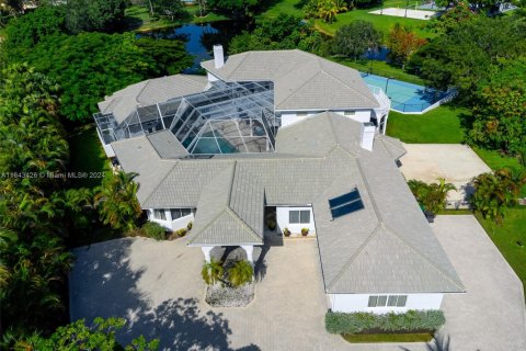 Villa ou maison à vendre à Coral Springs, Floride: 9 chambres, 758.73 m2 № 1812085 - photo 26
