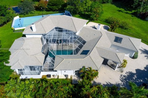 Villa ou maison à vendre à Coral Springs, Floride: 9 chambres, 758.73 m2 № 1812085 - photo 5