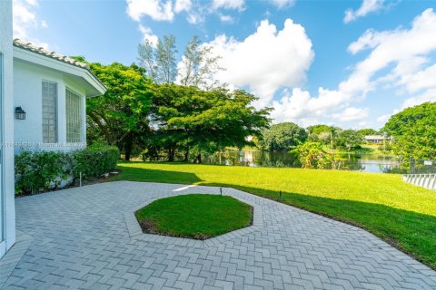 Villa ou maison à vendre à Coral Springs, Floride: 9 chambres, 758.73 m2 № 1812085 - photo 19