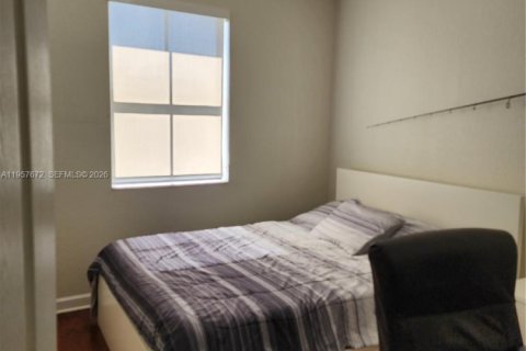 Condominio en venta en Doral, Florida, 3 dormitorios, 149.57 m2 № 2011355 - foto 10