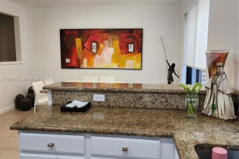 Condominio en venta en Doral, Florida, 3 dormitorios, 149.57 m2 № 2011355 - foto 7
