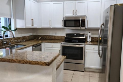 Condominio en venta en Doral, Florida, 3 dormitorios, 149.57 m2 № 2011355 - foto 6