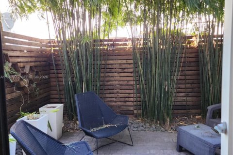 Condominio en venta en Doral, Florida, 3 dormitorios, 149.57 m2 № 2011355 - foto 14