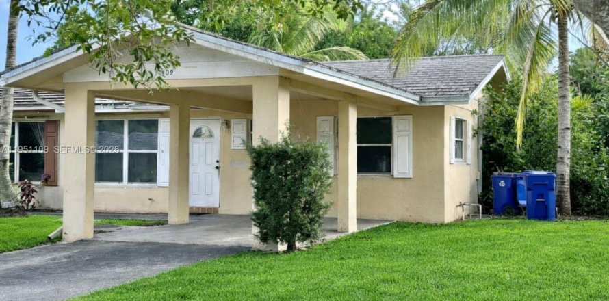 Дом в Корал-Спрингс, Флорида 2 спальни, 106.56м2 № 2027667