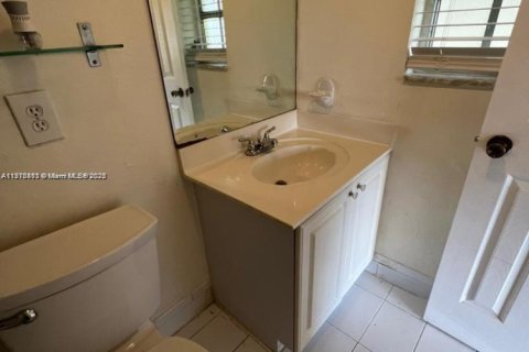 Купить кондоминиум в Майами, Флорида 2 спальни, 105.91м2, № 1970587 - фото 15