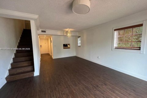 Купить кондоминиум в Майами, Флорида 2 спальни, 105.91м2, № 1970587 - фото 7