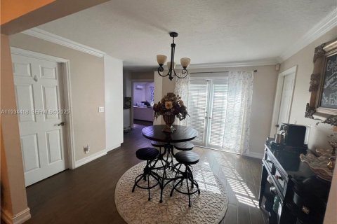 House in Delray Beach, Florida 3 bedrooms, 133.41 sq.m. № 1994689 - photo 19