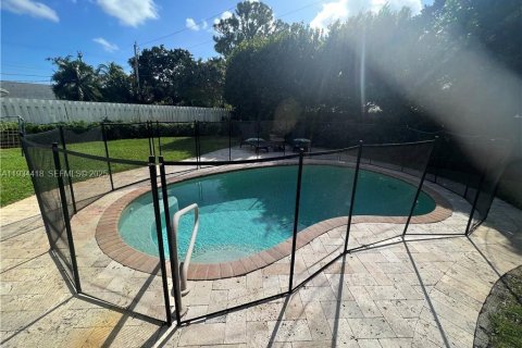 House in Delray Beach, Florida 3 bedrooms, 133.41 sq.m. № 1994689 - photo 14