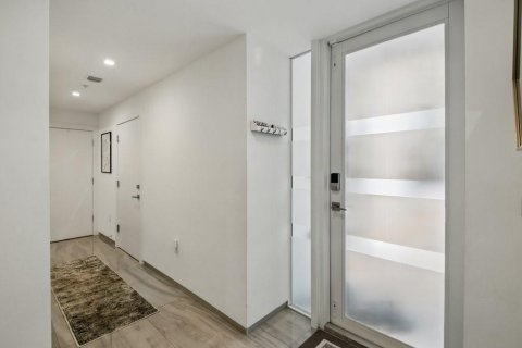 Townhouse in Fort Lauderdale, Florida 4 bedrooms, 207.26 sq.m. № 2147122 - photo 15