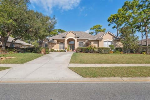 Villa ou maison à vendre à Spring Hill, Floride: 4 chambres, 342.44 m2 № 1510892 - photo 3
