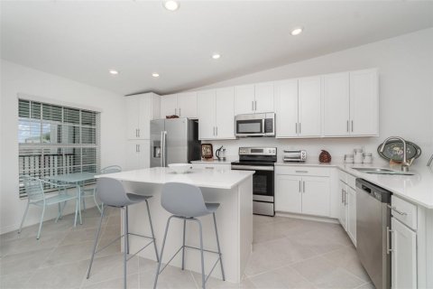 Copropriété à louer à Punta Gorda, Floride: 2 chambres, 145.76 m2 № 1878302 - photo 6