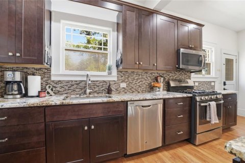 House in Jacksonville, Florida 3 bedrooms, 204.57 sq.m. № 2107609 - photo 22
