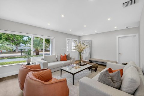 Casa en venta en Fort Lauderdale, Florida, 4 dormitorios, 179.67 m2 № 2182743 - foto 30
