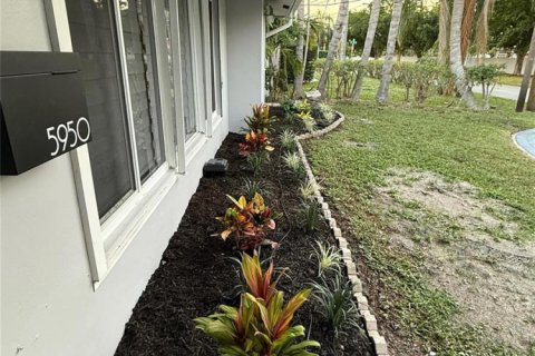 Casa en venta en Fort Lauderdale, Florida, 4 dormitorios, 179.67 m2 № 2182743 - foto 8