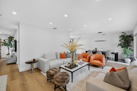 Casa en venta en Fort Lauderdale, Florida, 4 dormitorios, 179.67 m2 № 2182743 - foto 28