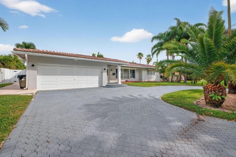 Casa en venta en Fort Lauderdale, Florida, 4 dormitorios, 179.67 m2 № 2182743 - foto 6
