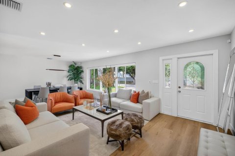 Casa en venta en Fort Lauderdale, Florida, 4 dormitorios, 179.67 m2 № 2182743 - foto 29
