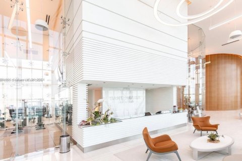 Condo in Miami, Florida, 3 bedrooms № 1980571 - photo 20