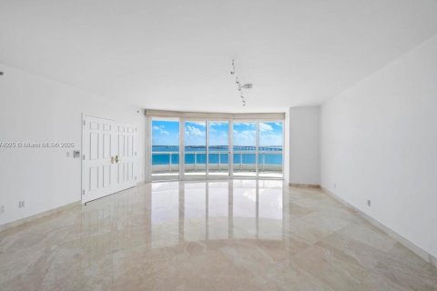 Condo in Miami, Florida, 3 bedrooms № 1980571 - photo 9