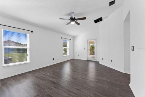 Villa ou maison à louer à Sun City Center, Floride: 4 chambres, 173.63 m2 № 2431935 - photo 8