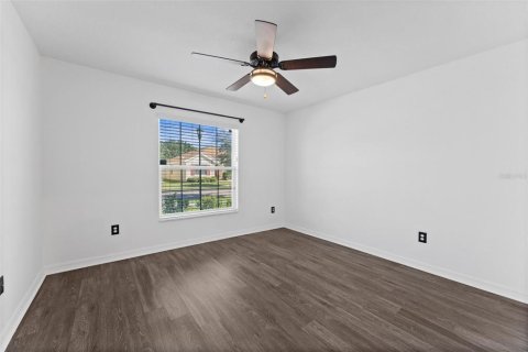 Villa ou maison à louer à Sun City Center, Floride: 4 chambres, 173.63 m2 № 2431935 - photo 20