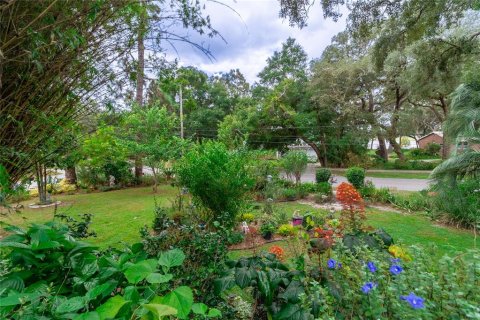 House in Keystone Heights, Florida 4 bedrooms, 191.19 sq.m. № 1869429 - photo 15
