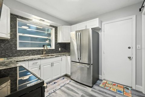 Casa en venta en Daytona Beach, Florida, 3 dormitorios, 139.45 m2 № 1855593 - foto 13
