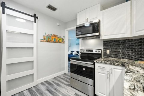 Casa en venta en Daytona Beach, Florida, 3 dormitorios, 139.45 m2 № 1855593 - foto 12