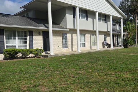 Townhouse in Ocala, Florida 3 bedrooms, 167.22 sq.m. № 2213680
