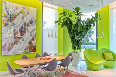 Купить кондоминиум в Майами, Флорида 3 спальни, 107.02м2, № 1925064 - фото 28