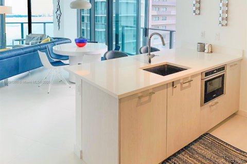 Купить кондоминиум в Майами, Флорида 3 спальни, 107.02м2, № 1925064 - фото 4