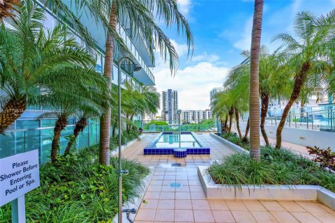 Condominio en venta en Miami, Florida, 2 dormitorios, 94.11 m2 № 1633970 - foto 27