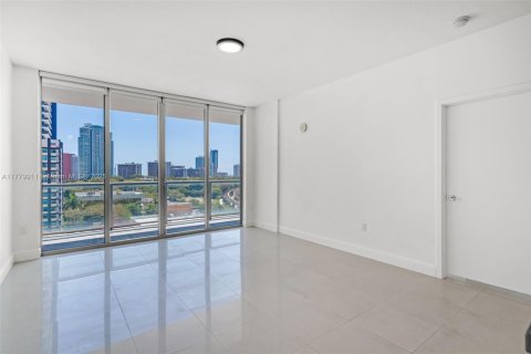 Condominio en venta en Miami, Florida, 2 dormitorios, 94.11 m2 № 1633970 - foto 4