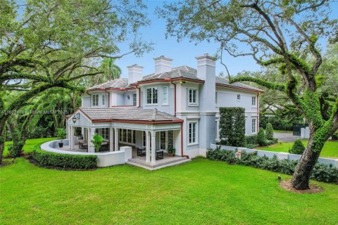Купить виллу или дом в Корал-Гейблс, Флорида 5 спален, 634.62м2, № 1895976 - фото 6