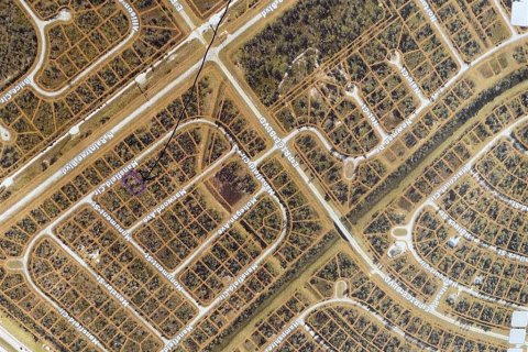 Land in North Port, Florida № 2393604 - photo 2