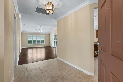 Casa en venta en The Villages, Florida, 3 dormitorios, 145.86 m2 № 2385693 - foto 3