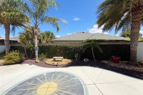 Casa en venta en The Villages, Florida, 3 dormitorios, 145.86 m2 № 2385693 - foto 23