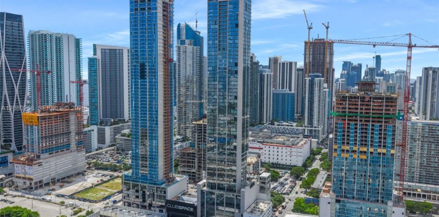 Condo à Miami, Floride, 1 chambre  № 2337817