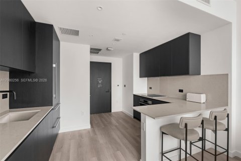 Copropriété à louer à Miami, Floride: 1 chambre № 2337817 - photo 6