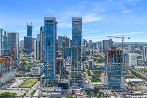 Copropriété à louer à Miami, Floride: 1 chambre № 2337817 - photo 27