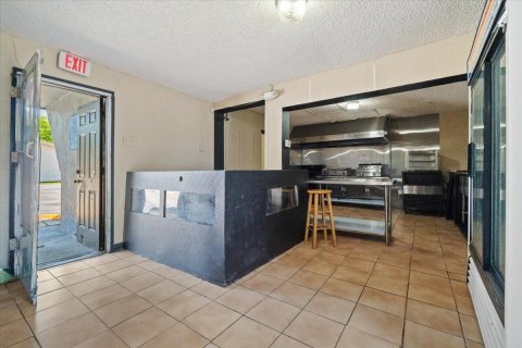 Immobilier commercial à vendre à Moore Haven, Floride № 2146272 - photo 6