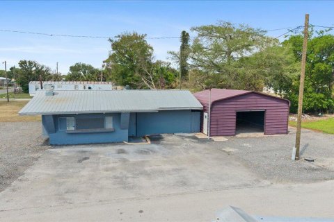 Immobilier commercial à Moore Haven, Floride № 2146272