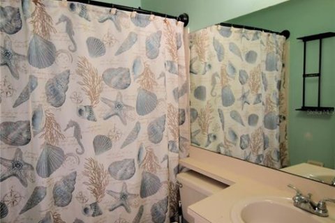 House in Winter Haven, Florida 3 bedrooms, 116.03 sq.m. № 2421781 - photo 27