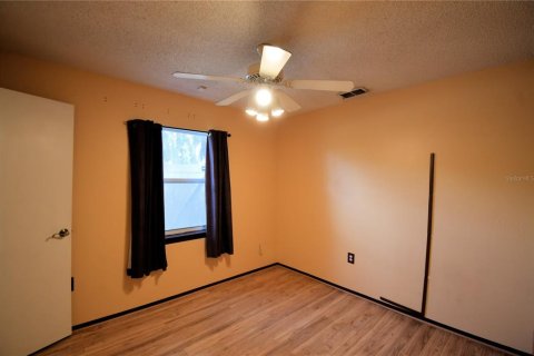 House in Winter Haven, Florida 3 bedrooms, 116.03 sq.m. № 2421781 - photo 30