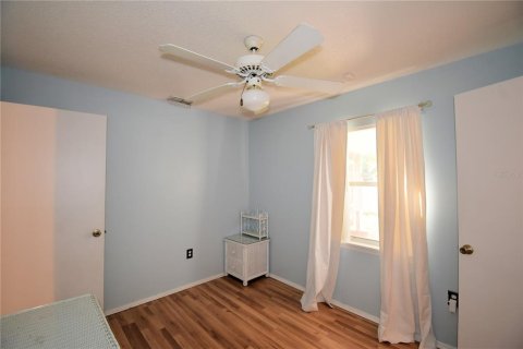 House in Winter Haven, Florida 3 bedrooms, 116.03 sq.m. № 2421781 - photo 24
