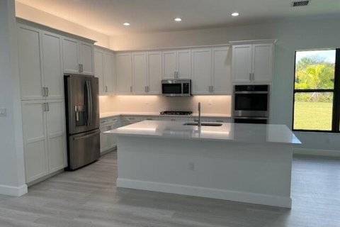 Villa ou maison à louer à Boynton Beach, Floride: 3 chambres, 225.85 m2 № 2261935 - photo 9