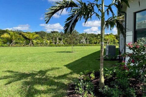 Villa ou maison à louer à Boynton Beach, Floride: 3 chambres, 225.85 m2 № 2261935 - photo 3