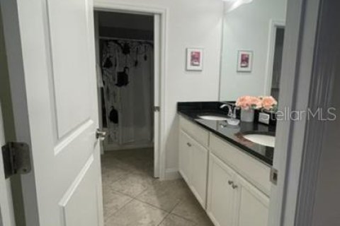 Adosado en alquiler en Davenport, Florida, 4 dormitorios, 182.09 m2 № 1815999 - foto 4